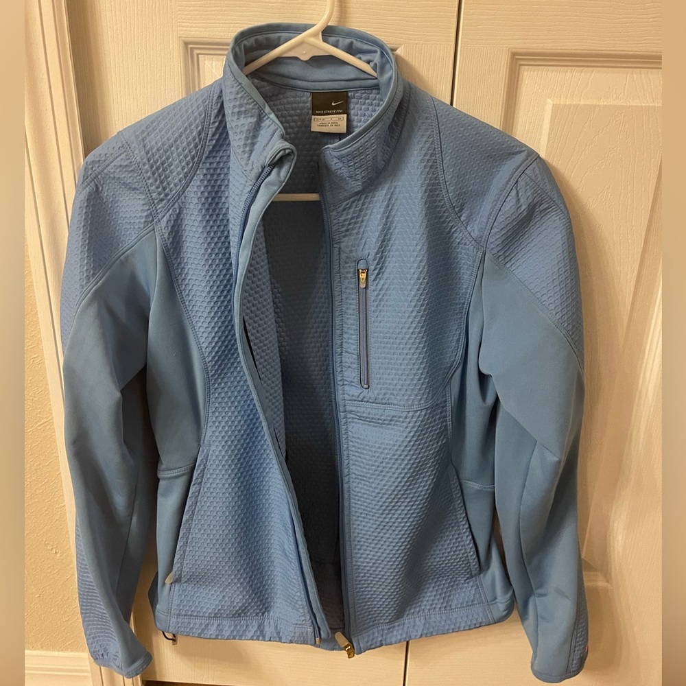 Nike pro sphere jacket
